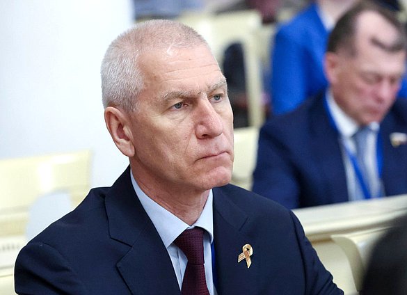 Председатель Комитета по физической культуре и спорту Олег Матыцин