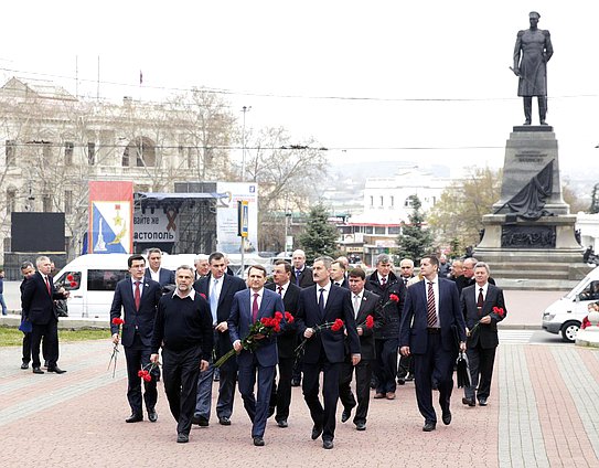    Рабочий визит делегации Государственной Думы во главе с Председателем палаты Сергеем Нарышкиным в крымский федеральный округ.