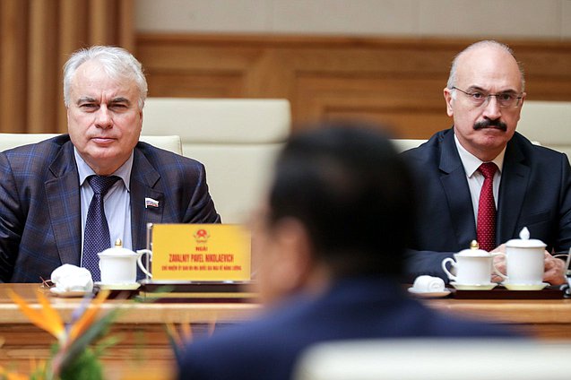 Chairman of the Committee on Energy Pavel Zavalny and Chairman of the Committee on Science and Higher Education Sergey Kabyshev