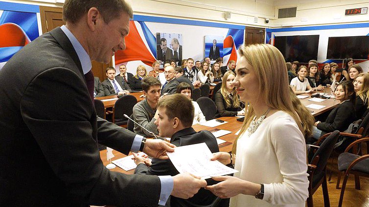 Подведение итогов Всероссийской студенческой Олимпиады по истории российского предпринимательства среди студентов и аспирантов.