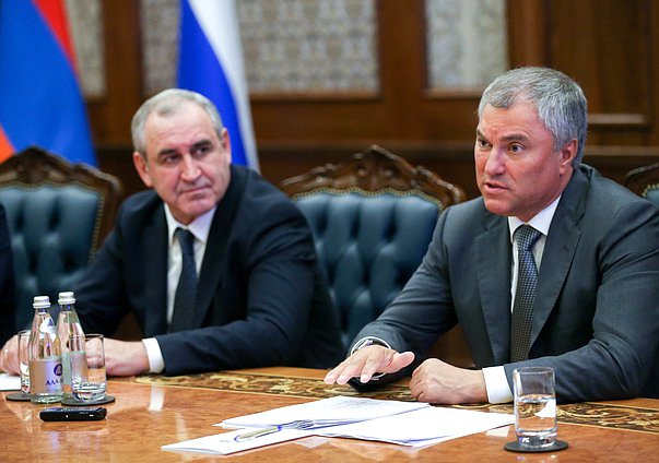 Deputy Chairman of the State Duma Sergei Neverov and Chairman of the State Duma Viacheslav Volodin