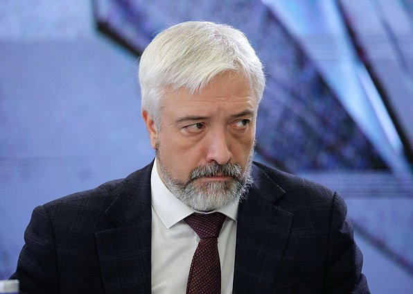 Глава Россотрудничества Евгений Примаков