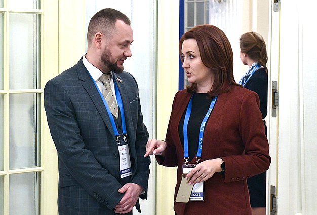 Member of the Committee on Physical Culture, Sport and Youth Affairs Natlia Kuvshinova and member of the Chamber of Young Legislators under the Federation Council Dmitry Bubnov