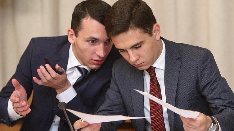 "Круглый стол" Комитета Государственной Думы по физической культуре, спорту и делам молодёжи на тему "Итоги Ялтинской конференции и её влияние на современное мироустройство."