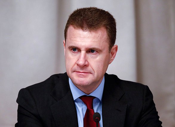 Министр по развитию Дальнего Востока и Арктики Алексей Чекунков