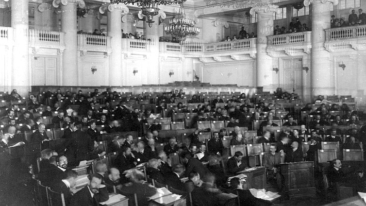 Delegates of the Third State Duma at a session in the Tauride Palace. 1 November 1907. The photo is in the archives in Saint-Petersburg