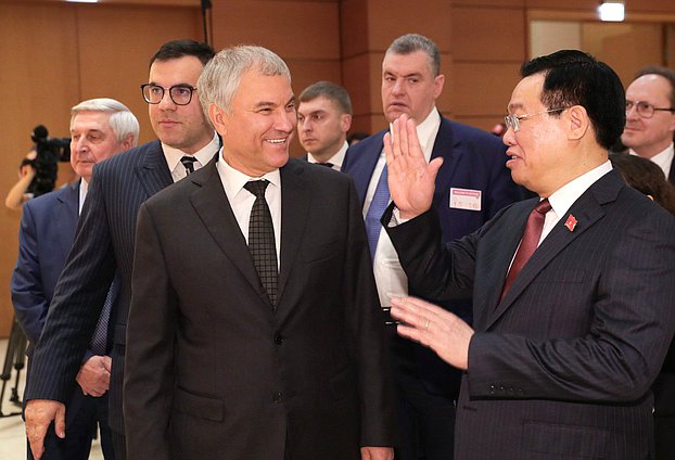 Chairman of the State Duma Vyacheslav Volodin and Chairman of the National Assembly of the Socialist Republic of Vietnam Vương Đình Huệ
