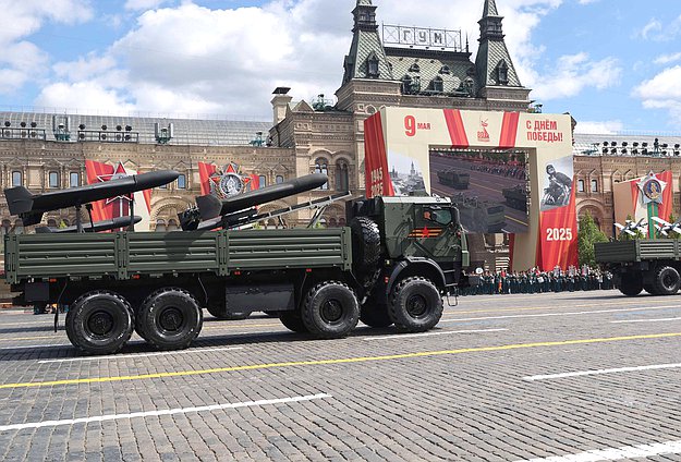 Парад в честь 80-й годовщины Победы в Великой Отечественной войне