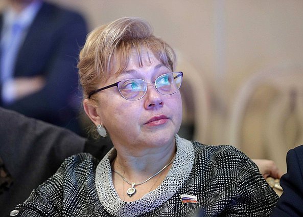 Член Комитета по культуре Светлана Савченко