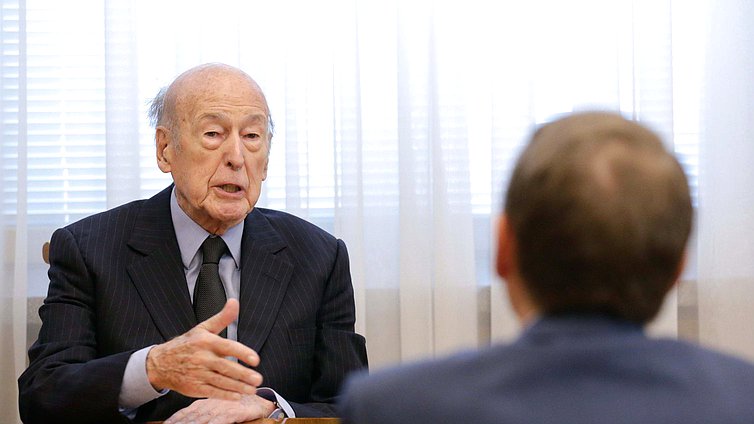 Встреча Председателя Государственной Думы Федерального Собрания Российской Федерации С.Е.Нарышкина с бывшим Президентом Французской Республики В.Жискар д Эстеном.