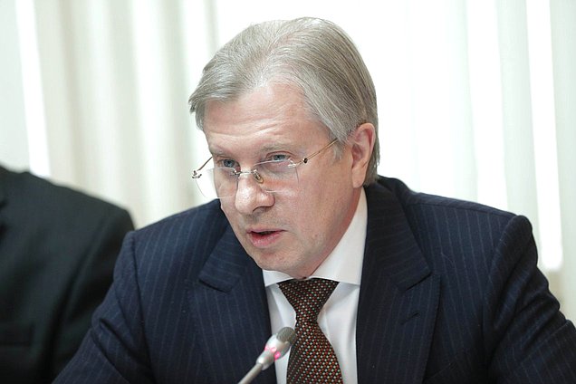 Министр транспорта РФ Виталий Савельев