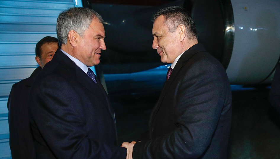Председатель Государственной Думы Вячеслав Володин прибыл в Ташкент