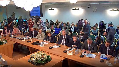 Круглый стол о выполнении Указа Президента «Об утверждении Основ государственной политики в области обеспечения ядерной и радиационной безопасности РФ на период до 2025 года и дальнейшую перспективу»