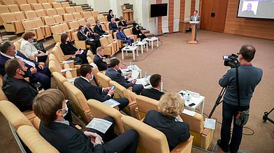 Круглый стол на тему «Инвестиционный проект по созданию эко-индустриальных парков по глубокой переработке отходов с использованием технологий ведущих мировых компаний»