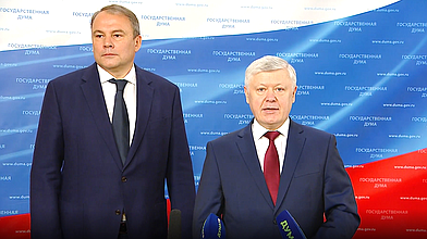 Пресс-подход Василия Пискарева и Петра Толстого по итогам координационной встречи руководителей парламентских делегаций государств – членов ОДКБ в ПА ОБСЕ