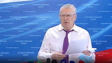 Пресс-подход руководителя фракции ЛДПР Владимира Жириновского