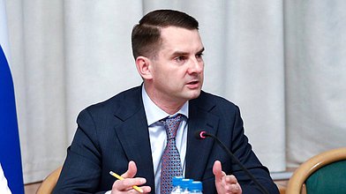 Заседание Комитета по труду, социальной политике и делам ветеранов