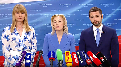 Пресс-подход представителей фракции «Единая Россия»