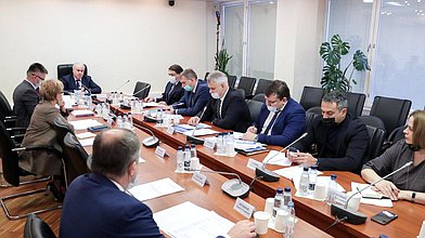 Круглый стол на тему «Вопросы нормативно-правового регулирования в части обеспечения технологической независимости и безопасности объектов критической информационной инфраструктуры»