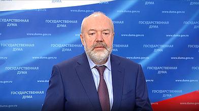 Пресс-подход Председателя Комитета по государственному строительству и законодательству Павла Крашенинникова