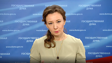 Пресс-подход Заместителя Председателя Государственной Думы Анны Кузнецовой