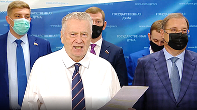 Пресс-подход руководителя фракции ЛДПР Владимира Жириновского