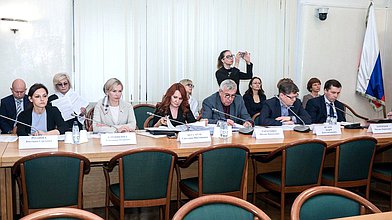 Заседание Комитета по труду, социальной политике и делам ветеранов