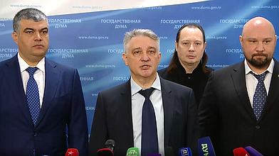 Пресс-подход представителей фракции ЛДПР