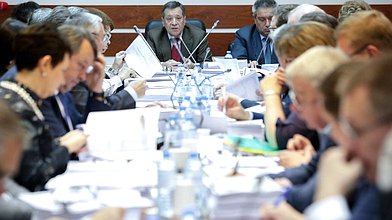 Заседание Комитета по бюджету и налогам