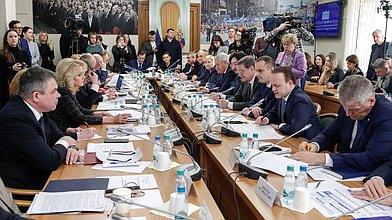Расширенное заседание Комитета по охране здоровья с участием заместителя Председателя Правительства РФ Татьяны Голиковой