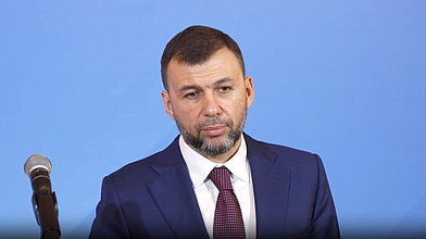 Пресс-подход главы Донецкой Народной Республики Дениса Пушилина в рамках межфракционной конференции "Приоритеты социально-экономического развития России"