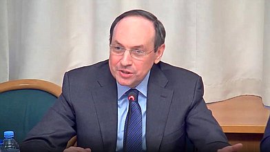 Круглый стол на тему «Совершенствование системы научных публикаций в Российской Федерации»