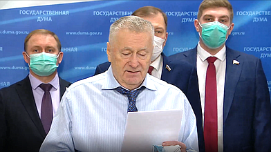 Пресс-подход руководителя фракции ЛДПР Владимира Жириновского
