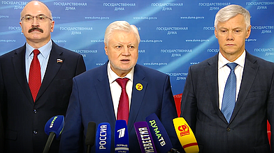 Пресс-подход руководителя фракции «Справедливая Россия — За правду» Сергея Миронова по итогам встречи с Председателем Правительства РФ Михаилом Мишустиным
