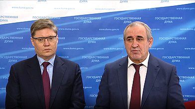 Пресс-подход Сергея Неверова и Андрея Исаева (фракция «Единая Россия»)