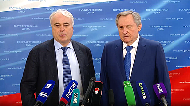 Пресс-подход Председателя Комитета по энергетике Павла Завального и Министра энергетики РФ Николая Шульгинова по итогам «правительственного часа» на тему «О реализации приоритетных проектов развития энергетики РФ»