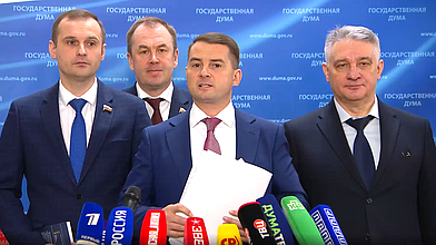 Пресс-подход представителей фракции ЛДПР