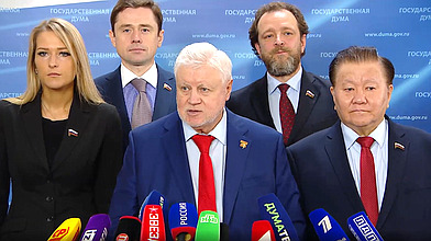 Пресс-подход представителей фракции «Справедливая Россия — За правду»