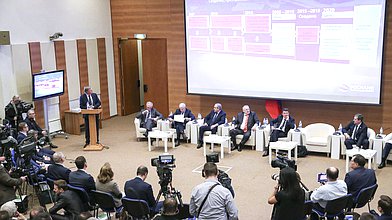 Круглый стол «Состояние и перспективы развития наноиндустрии в Российской Федерации»