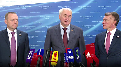 Пресс-подход представителей фракции «Единая Россия»