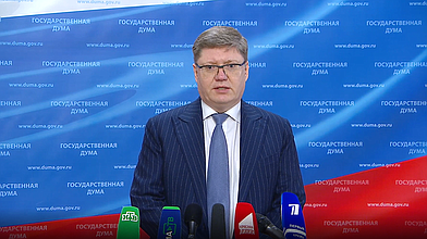 Пресс-подход Первого заместителя руководителя фракции «Единая Россия» Андрея Исаева