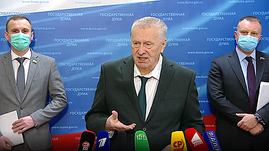 Пресс-подход представителей фракции ЛДПР