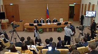 Лекция, проводимая в рамках мероприятий, посвященных 20-летию Конституции Российской Федерации и Федерального Собрания Российской Федерации. Лектор - Судья Конституционного Суда Российской Федерации Г.А.Гаджиев.