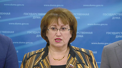 Пресс-подход члена Комитета по бюджету и налогам Веры Ганзи, фракция КПРФ
