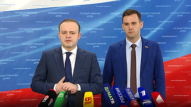 Пресс-подход представителей фракции «Новые люди»