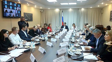 Заседание Комитета по молодежной политике