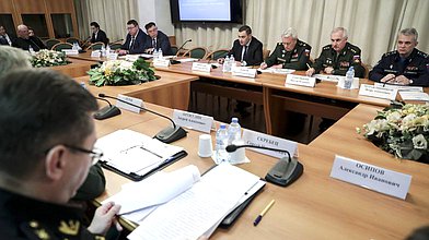 Круглый стол на тему «Совершенствование законодательного регулирования суворовского, нахимовского, кадетского образования»