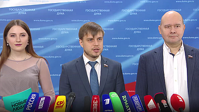 Пресс-подход представителей фракции «Новые люди»