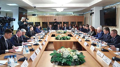 Совместное заседание Комитета по финансовому рынку, Комитета по бюджету и налогам, Комитета по экономической политике, Комитета по контролю к рассмотрению Государственной Думой годового отчета Банка России за 2025 год