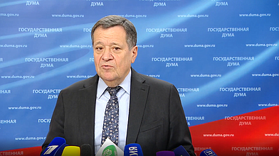Пресс-подход Председателя Комитета по бюджету и налогам Андрея Макарова (фракция «Единая Россия»)